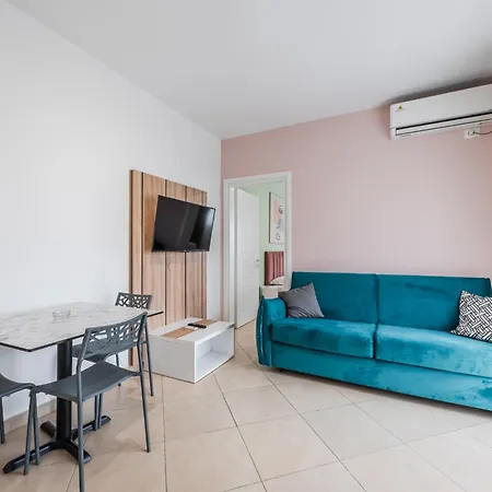 Apartment Enles