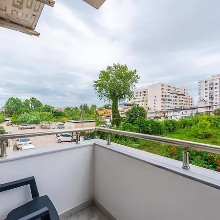 Enles Apartment